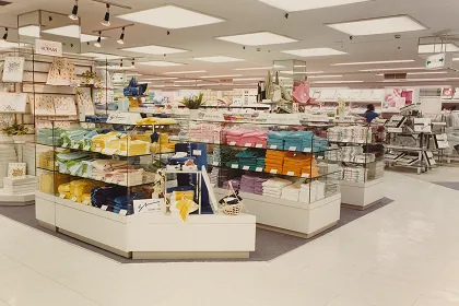 「マネキン業界」との連携