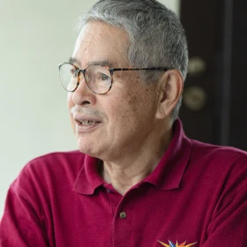 取締役会長 山根 英治