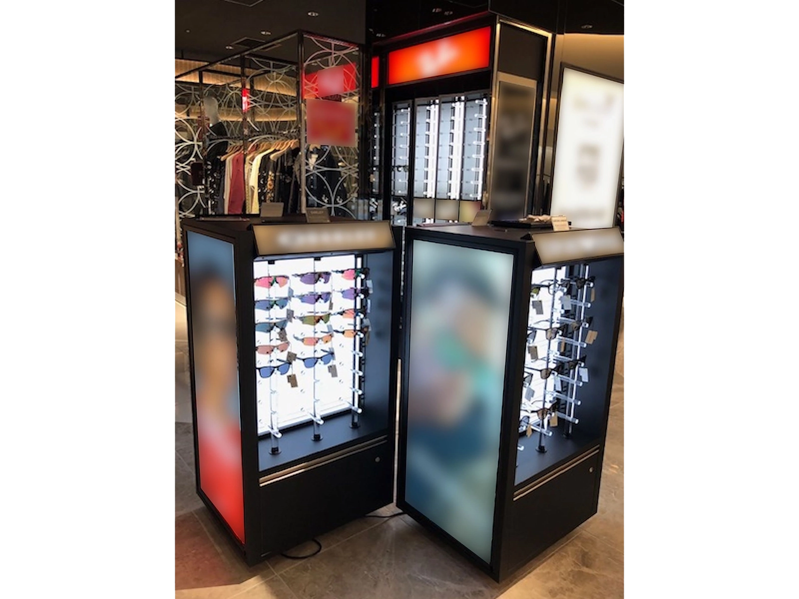 サングラス陳列什器画像①