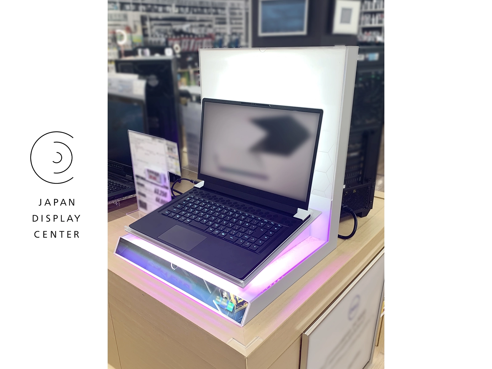 量販店向けノートパソコン展示什器